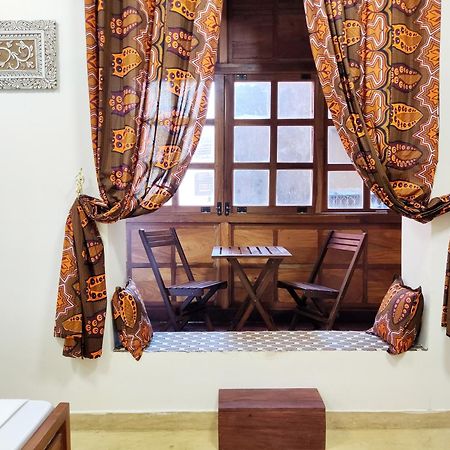 Bed and Breakfast Treasures Of Zanzibar House Exterior foto