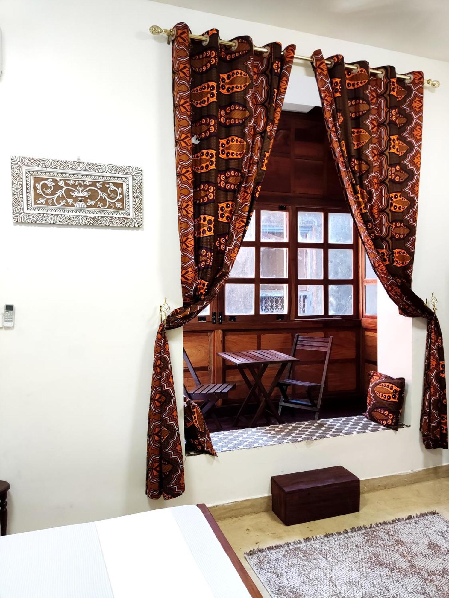 Bed and Breakfast Treasures Of Zanzibar House Exterior foto